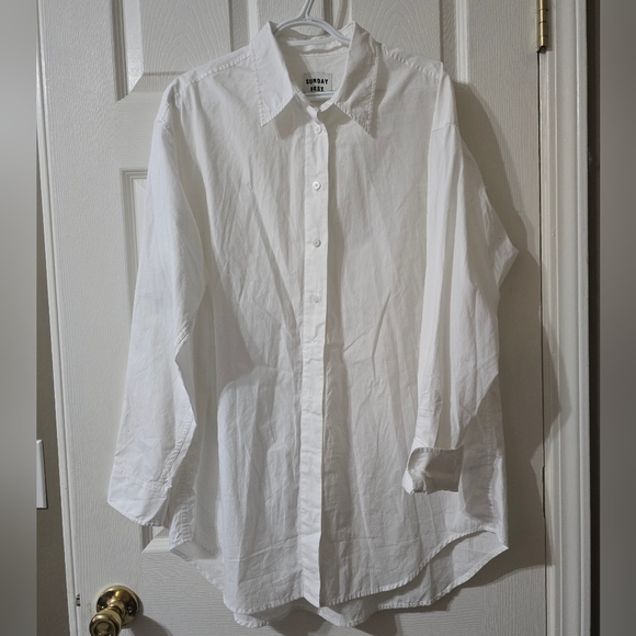 NWT Aritzia Sunday Best Future Shirt, Oversized White Cotton Poplin Button Up. - Picture 2 of 12